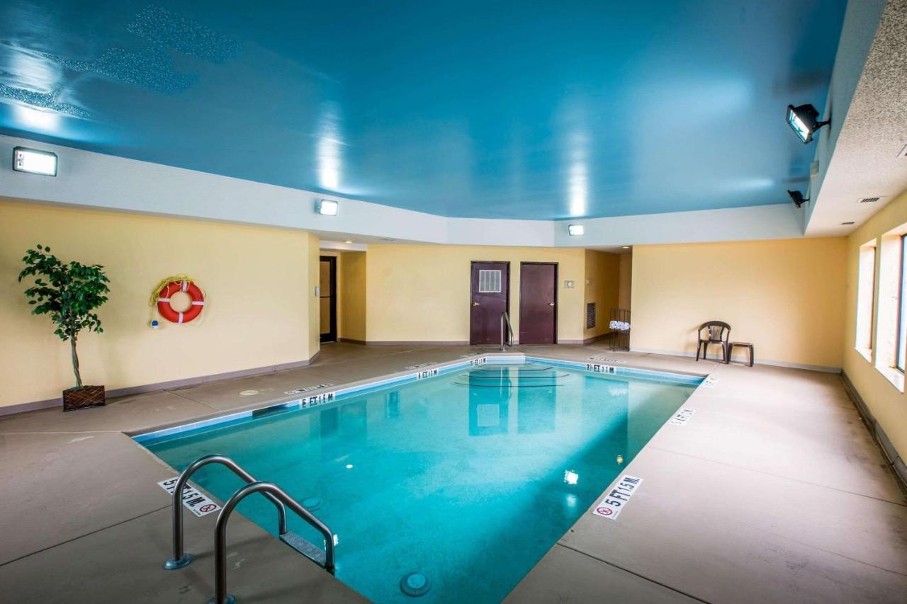 Quality Inn Franklin Buitenkant foto